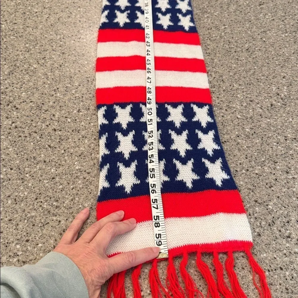 VINTAGE 1970s Bicentennial Americana USA Knit Stars & Stripes Fringe Flag Scarf